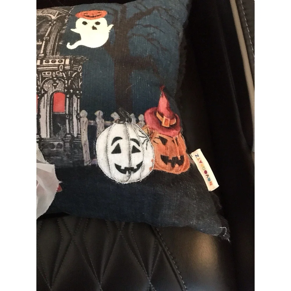 Halloween Novogratz Decorative Pillow Haunted‎ House Ghost Wedding Pumpkin 3D